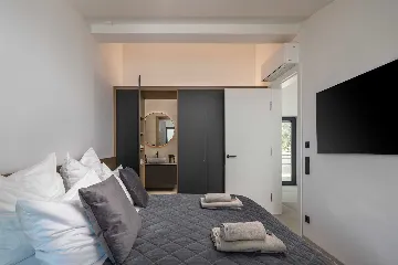 Seaside Villa Retreat with Pool, Stara Baška