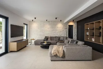 Seaside Villa Retreat with Pool, Stara Baška