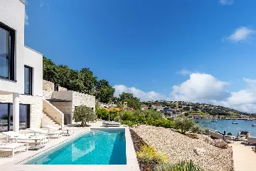 Seaside Villa Retreat with Pool, Stara Baška