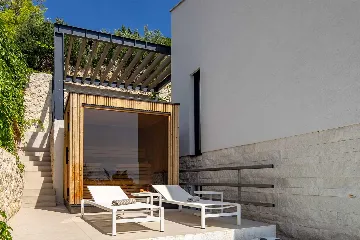 Seaside Villa Retreat with Pool, Stara Baška