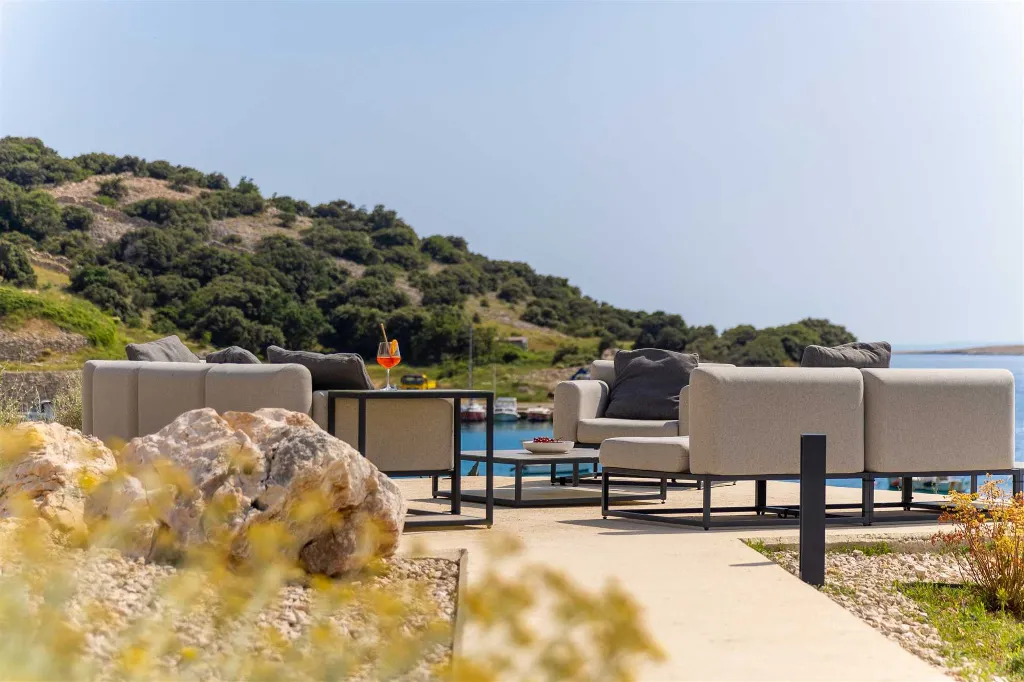 Seaside Villa Retreat with Pool, Stara Baška