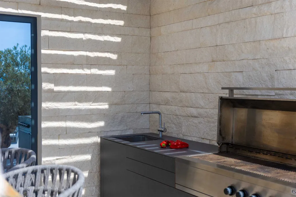 Seaside Villa Retreat with Pool, Stara Baška