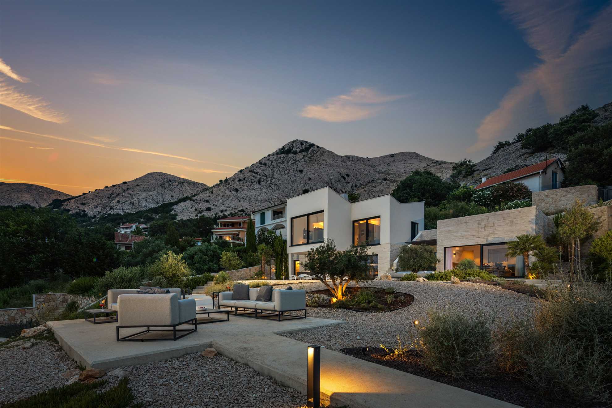 Luxury Villa Elvaya with Pool