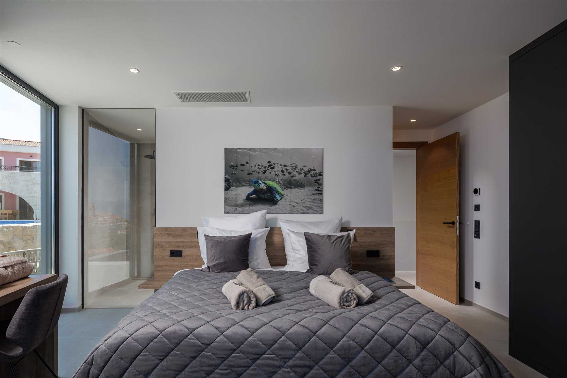 Luxury Villa Vaelia with Pool