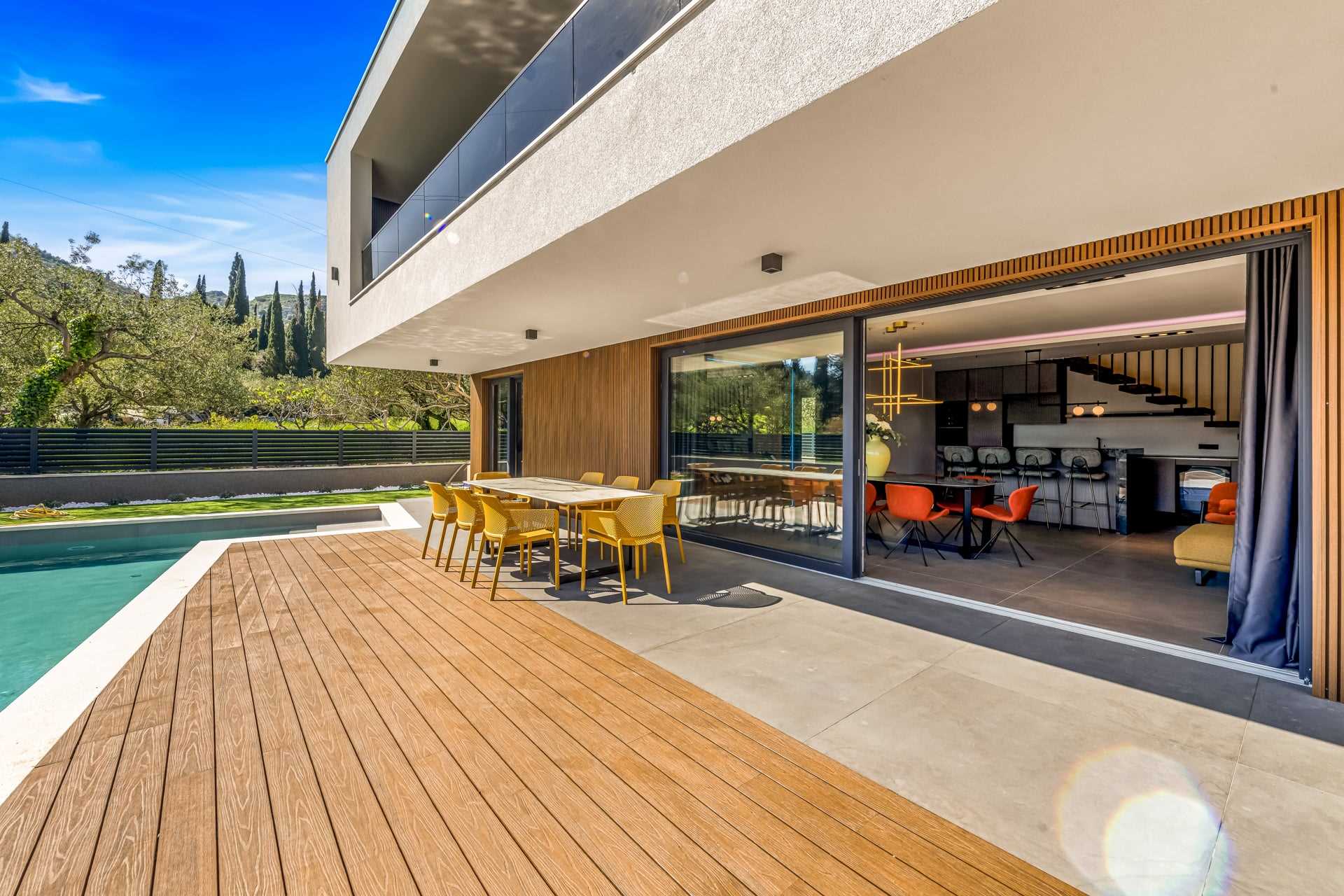 Luxury Villa Lueur with Pool