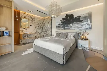 Modern Five-Bedroom Villa with Pool in Mlini