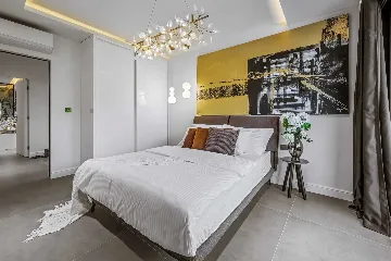 Modern Five-Bedroom Villa with Pool in Mlini