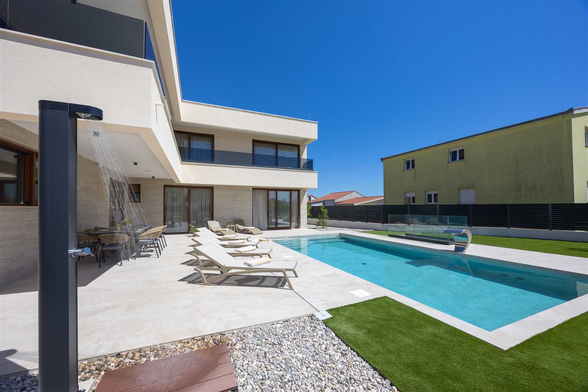 Villa Veluno with Pool