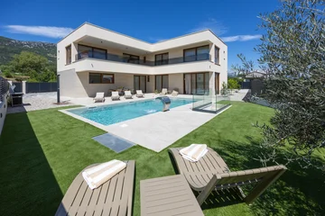 Contemporary Villa with Pool in Kaštel Lukšić