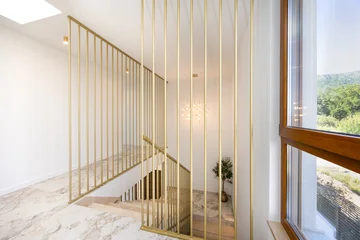 Contemporary Villa with Pool in Kaštel Lukšić