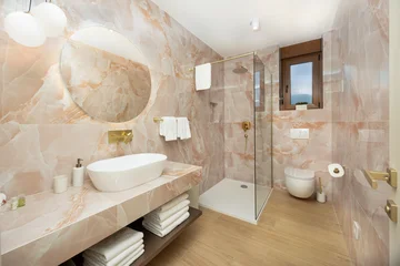 Contemporary Villa with Pool in Kaštel Lukšić