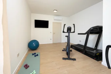 Contemporary Villa with Pool in Kaštel Lukšić