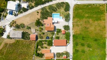 Spacious Family Villa in Kaštel Lukšić