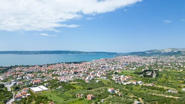 Spacious Family Villa in Kaštel Lukšić