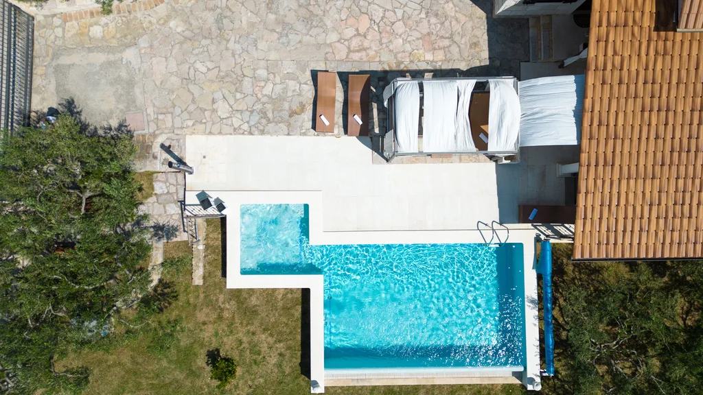 Spacious Family Villa in Kaštel Lukšić