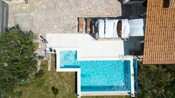 Spacious Family Villa in Kaštel Lukšić