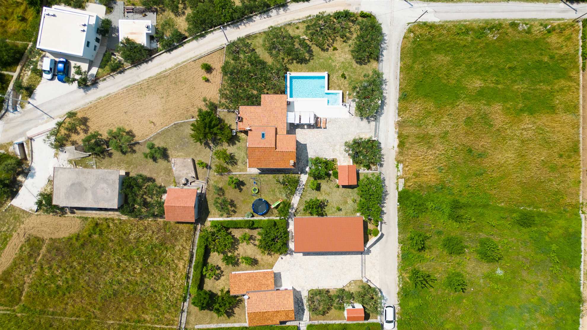 Holiday Home Famora with Pool