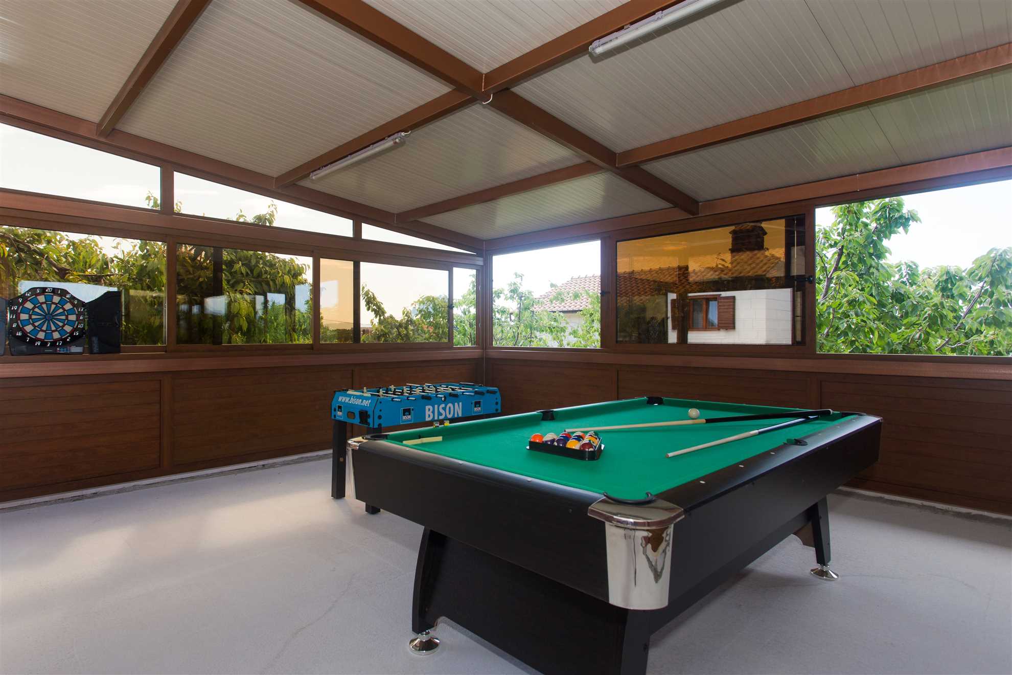 Holiday Home Famora with Pool