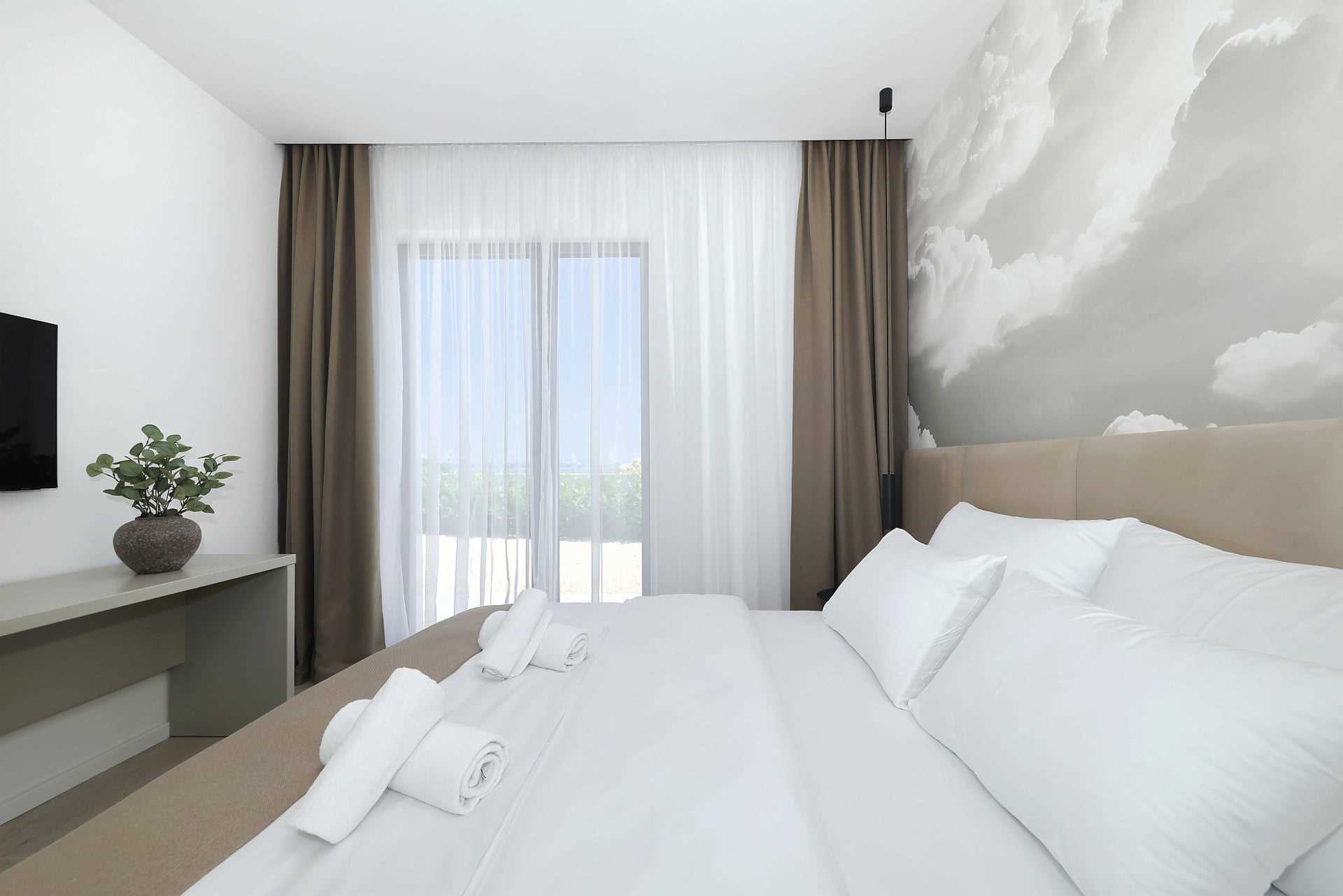 Luxury Villa Pasman Tourmaline with Pool