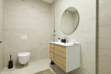 Modern Seaside Villa with Pool in Tkon