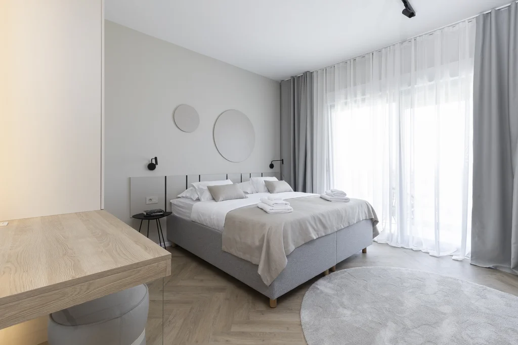 Modern 4-Bedroom Villa with Pool in Žrnovnica