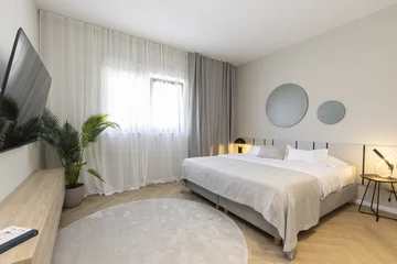 Modern 4-Bedroom Villa with Pool in Žrnovnica