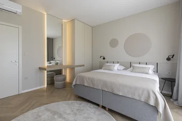 Modern 4-Bedroom Villa with Pool in Žrnovnica