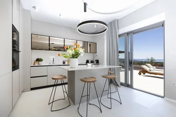 Modern 4-Bedroom Villa with Pool in Žrnovnica