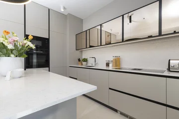 Modern 4-Bedroom Villa with Pool in Žrnovnica