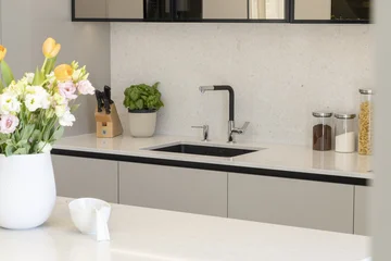 Modern 4-Bedroom Villa with Pool in Žrnovnica