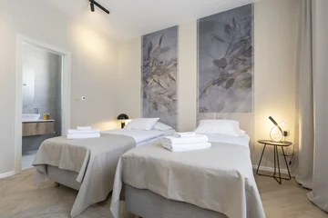 Modern 4-Bedroom Villa with Pool in Žrnovnica