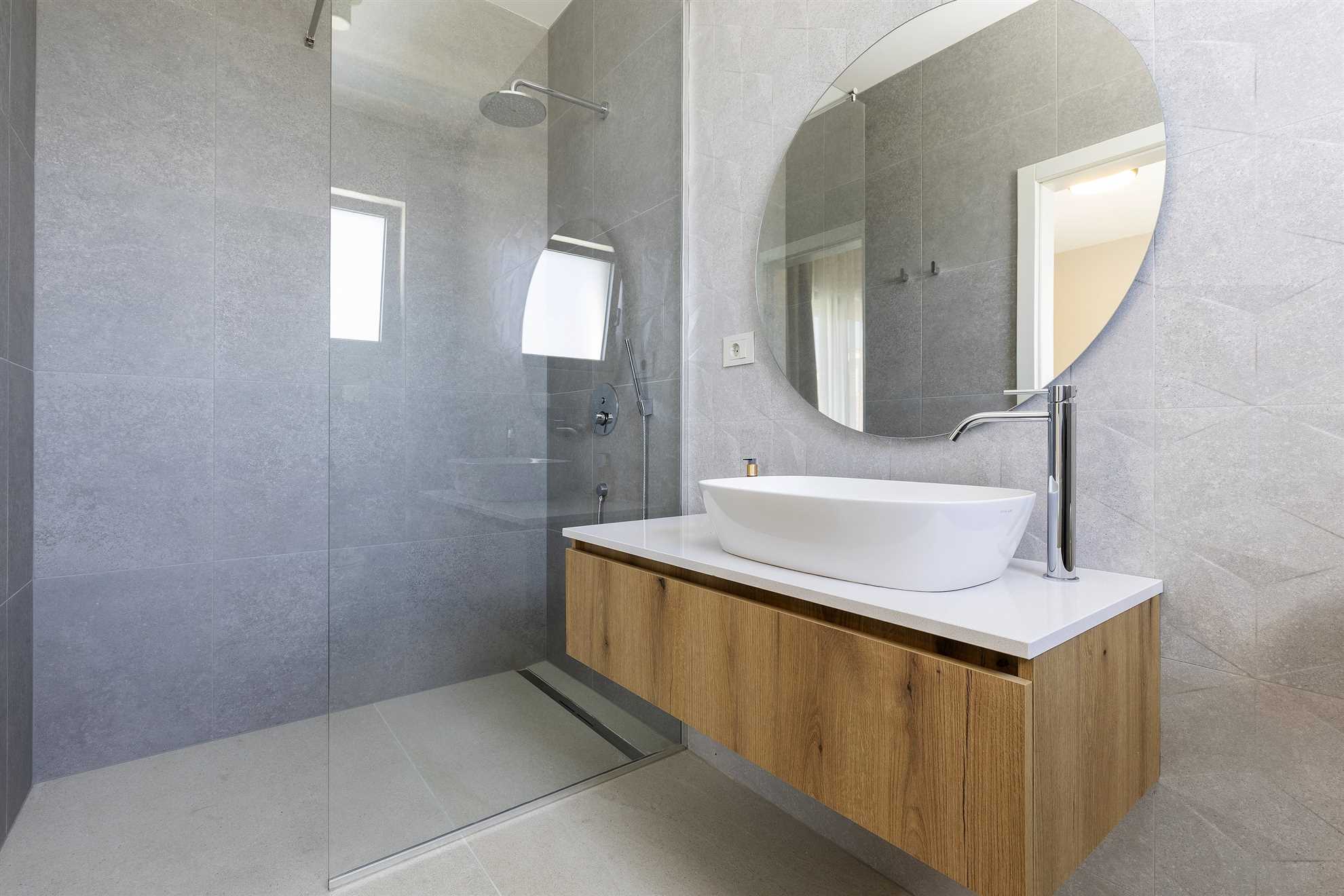 Luxury Villa Demi with Pool