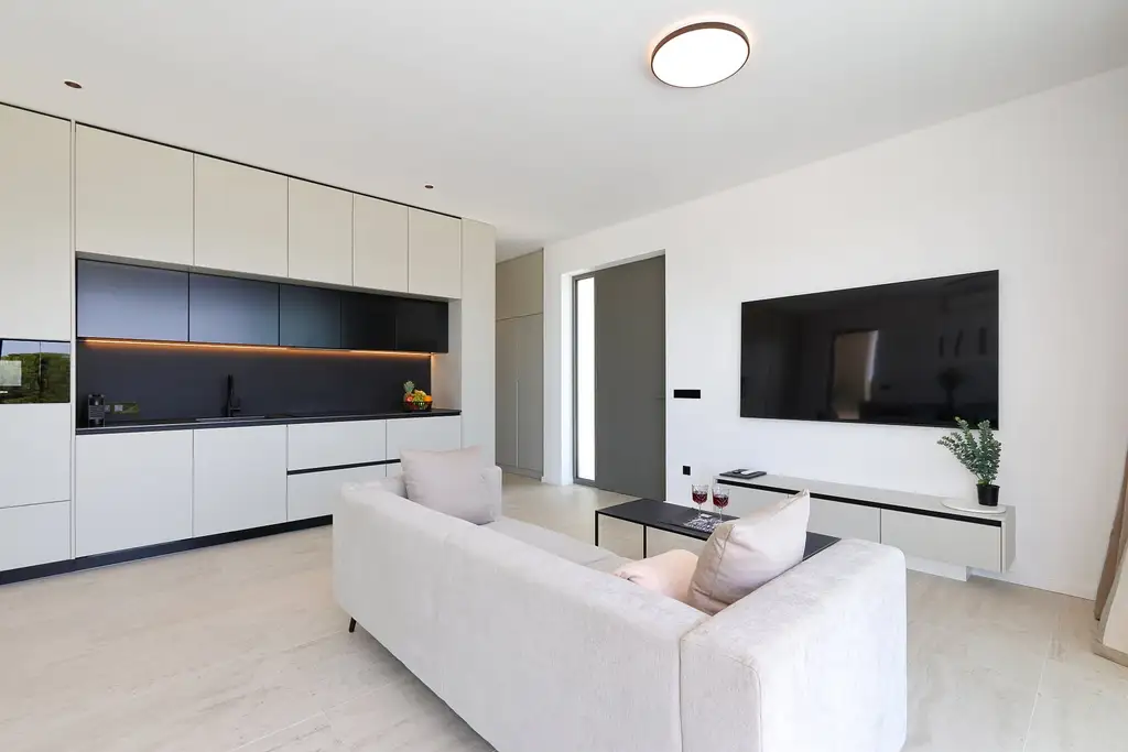 Modern Villa with Heated Pool on Pasman Island, Tkon