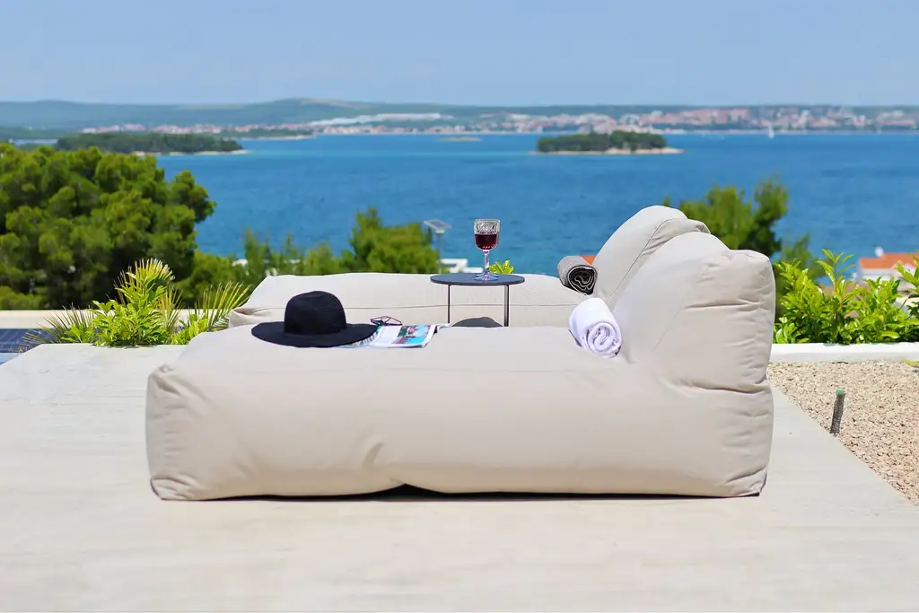 Modern Villa with Heated Pool on Pasman Island, Tkon