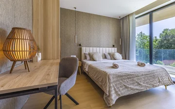 Spacious Six-Bedroom Villa Retreat Medulin