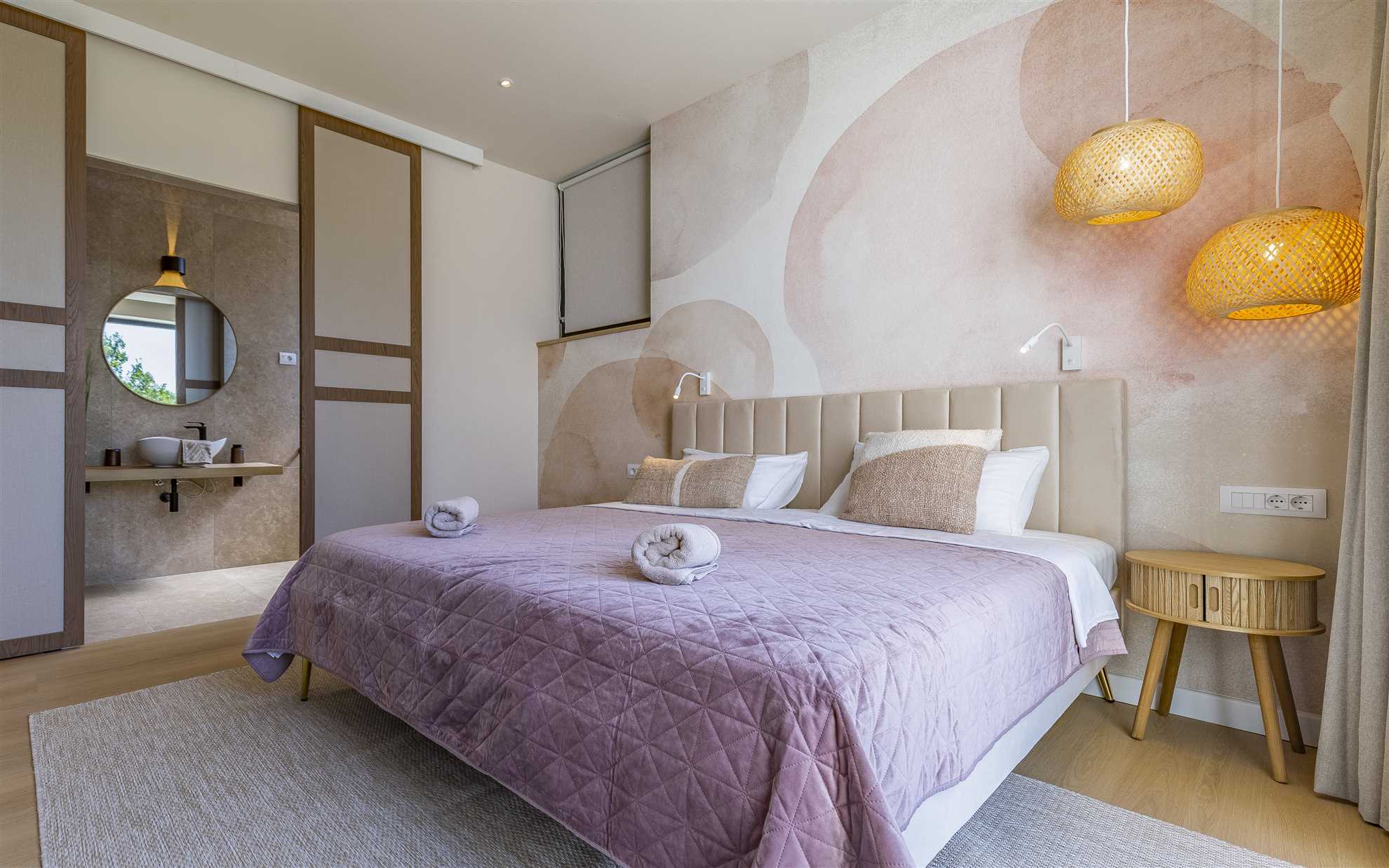 Luxury Villa Estrellis with Pool