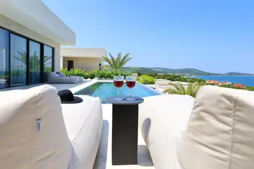 Contemporary Island Villa with Pool in Tkon