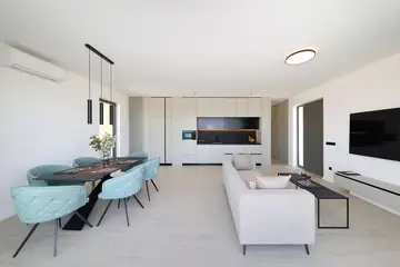 Contemporary Island Villa with Pool in Tkon