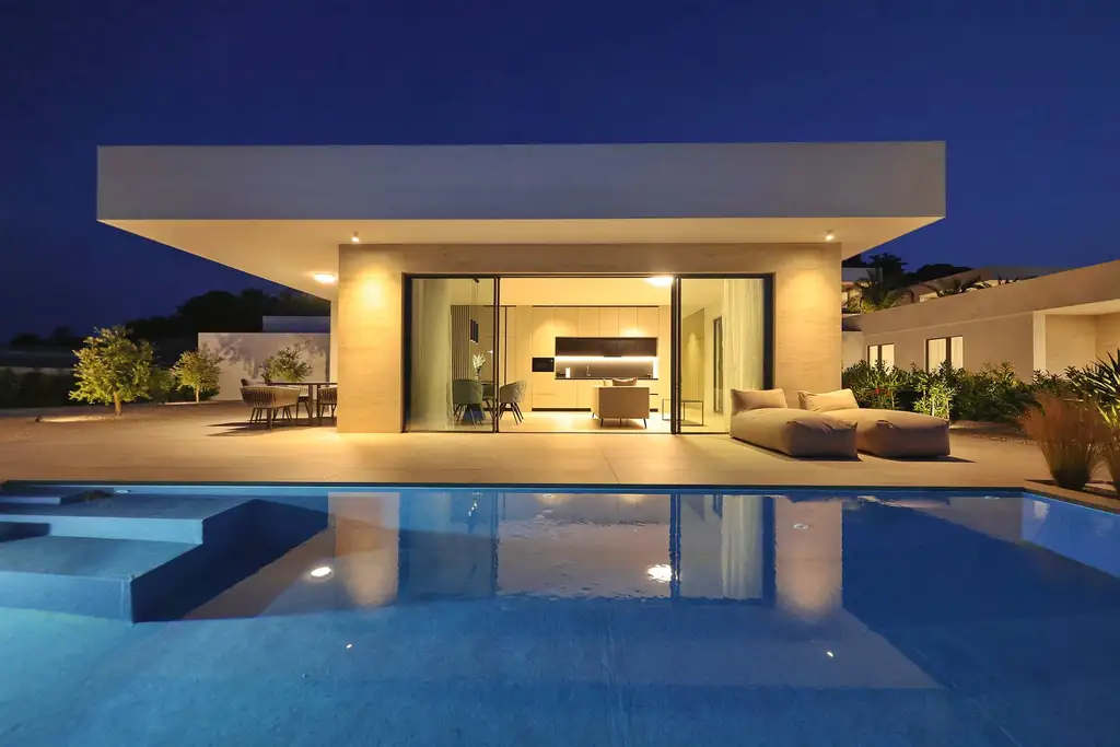 Modern Island Villa with Private Pool, Tkon
