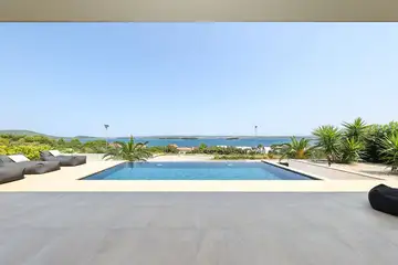 Seaside Villa Retreat with Heated Pool, Tkon