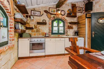 Family Villa with Pool and Sea View in Maslenica