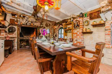 Family Villa with Pool and Sea View in Maslenica