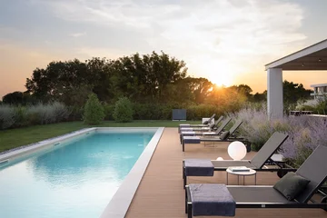 Modern Four-Bedroom Villa with Heated Pool in Vodnjan