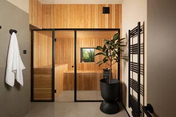 Modern Four-Bedroom Villa with Heated Pool in Vodnjan