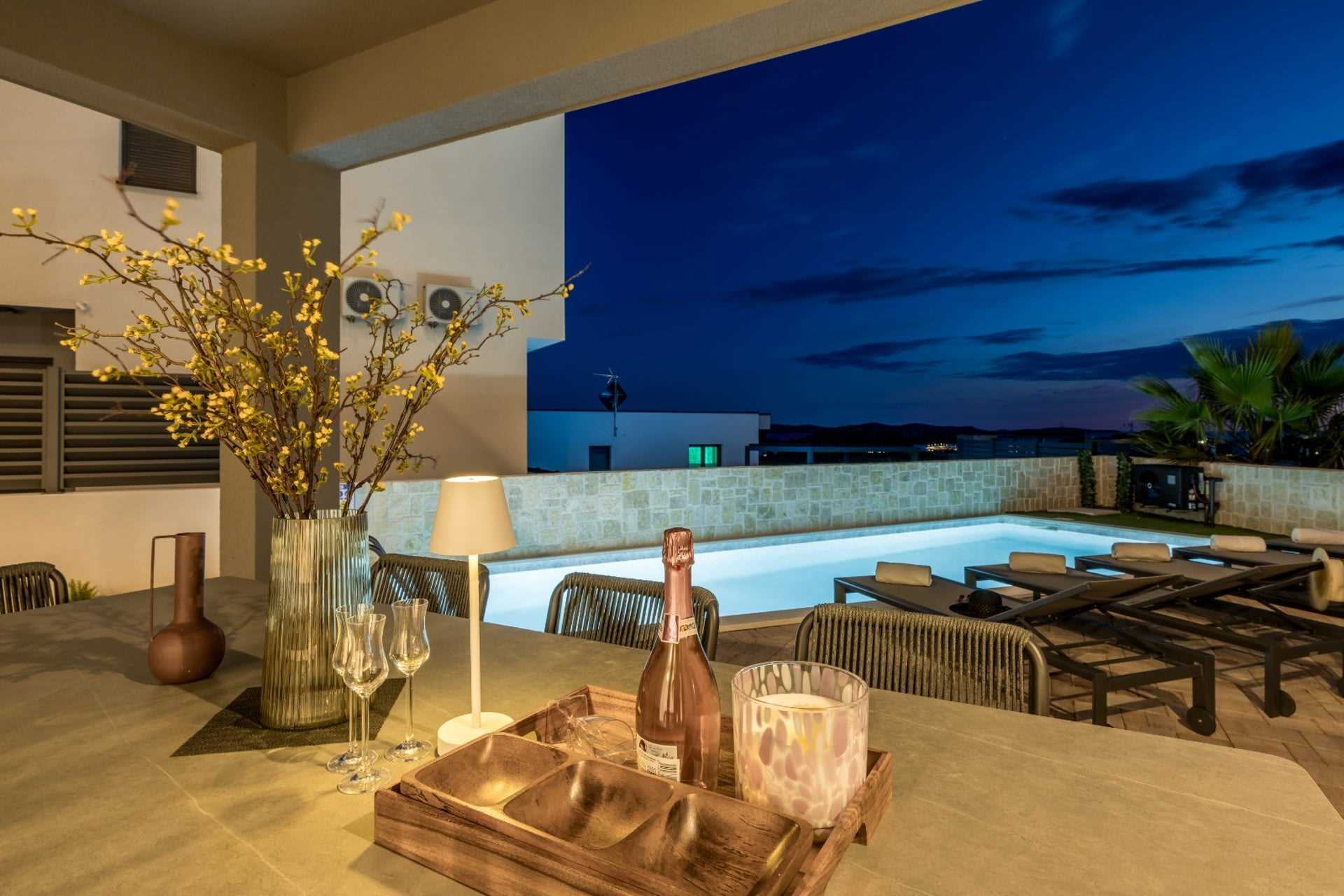 Luxury Villa Sirenique with Pool