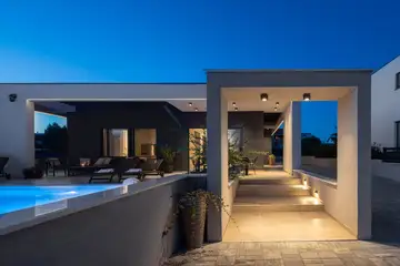 Modern Villa with Heated Pool in Vodice