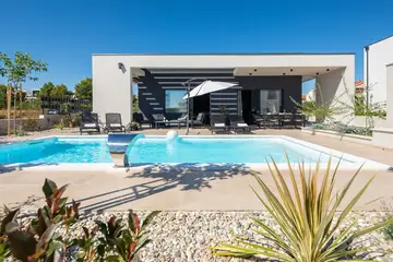 Modern Villa with Heated Pool in Vodice
