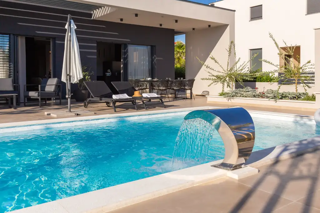 Modern Villa with Heated Pool in Vodice