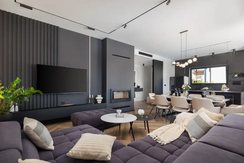 Modern Villa with Heated Pool in Vodice