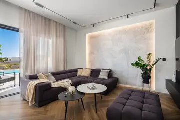 Modern Villa with Heated Pool in Vodice